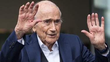 Joseph Blatter apoya dura advertencia a los aficionados sobre el Mundial 2026: ‘¡Eviten Estados Unidos!’