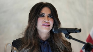 Kimberly Guilfoyle dimite como embajadora de Estados Unidos en Grecia: ‘Estas acusaciones son falsas’