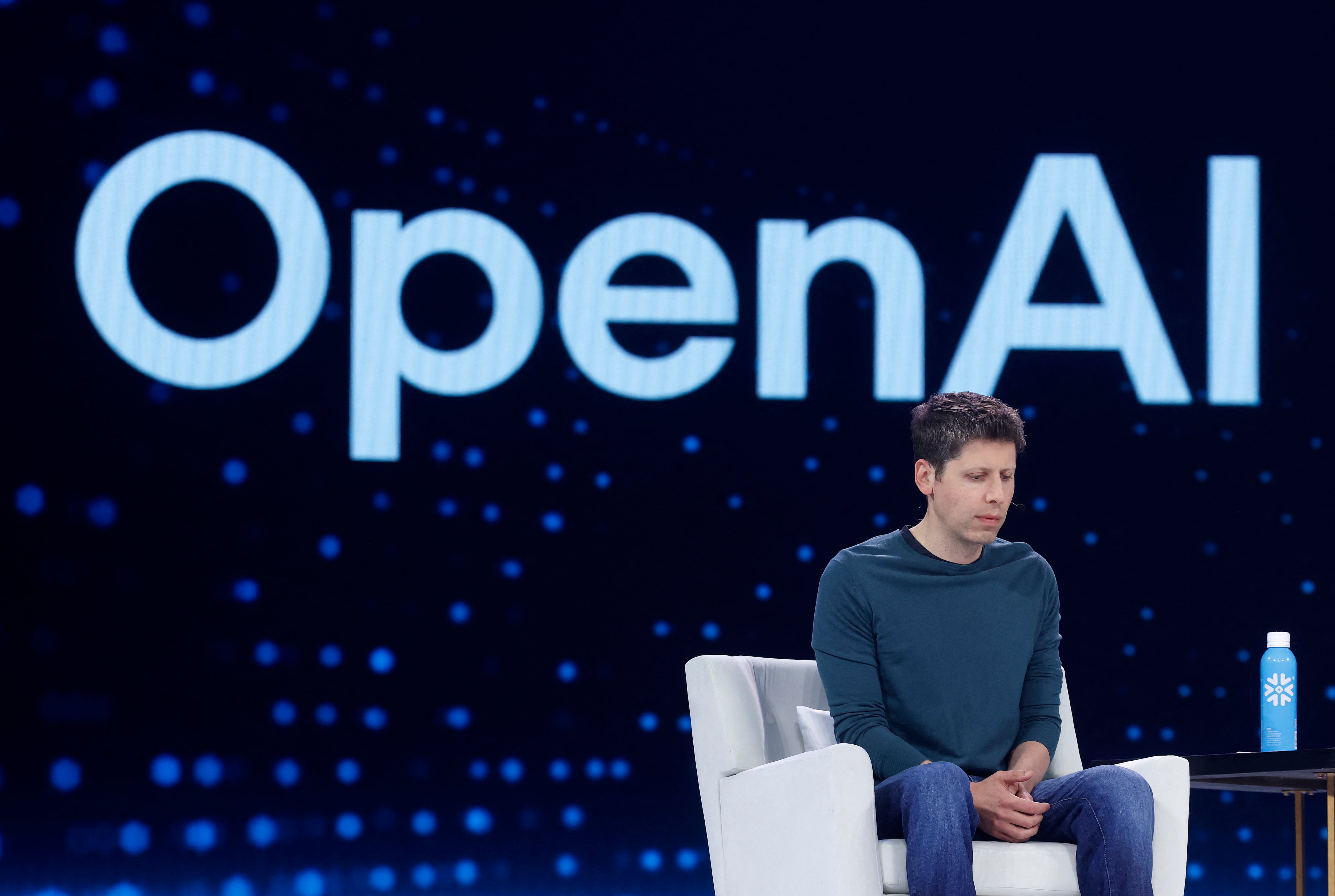 El director ejecutivo de OpenAI, Sam Altman, habla durante la Cumbre Anual Snowflake 2025 en el Centro Moscone, el 2 de junio pasado en San Francisco, California.