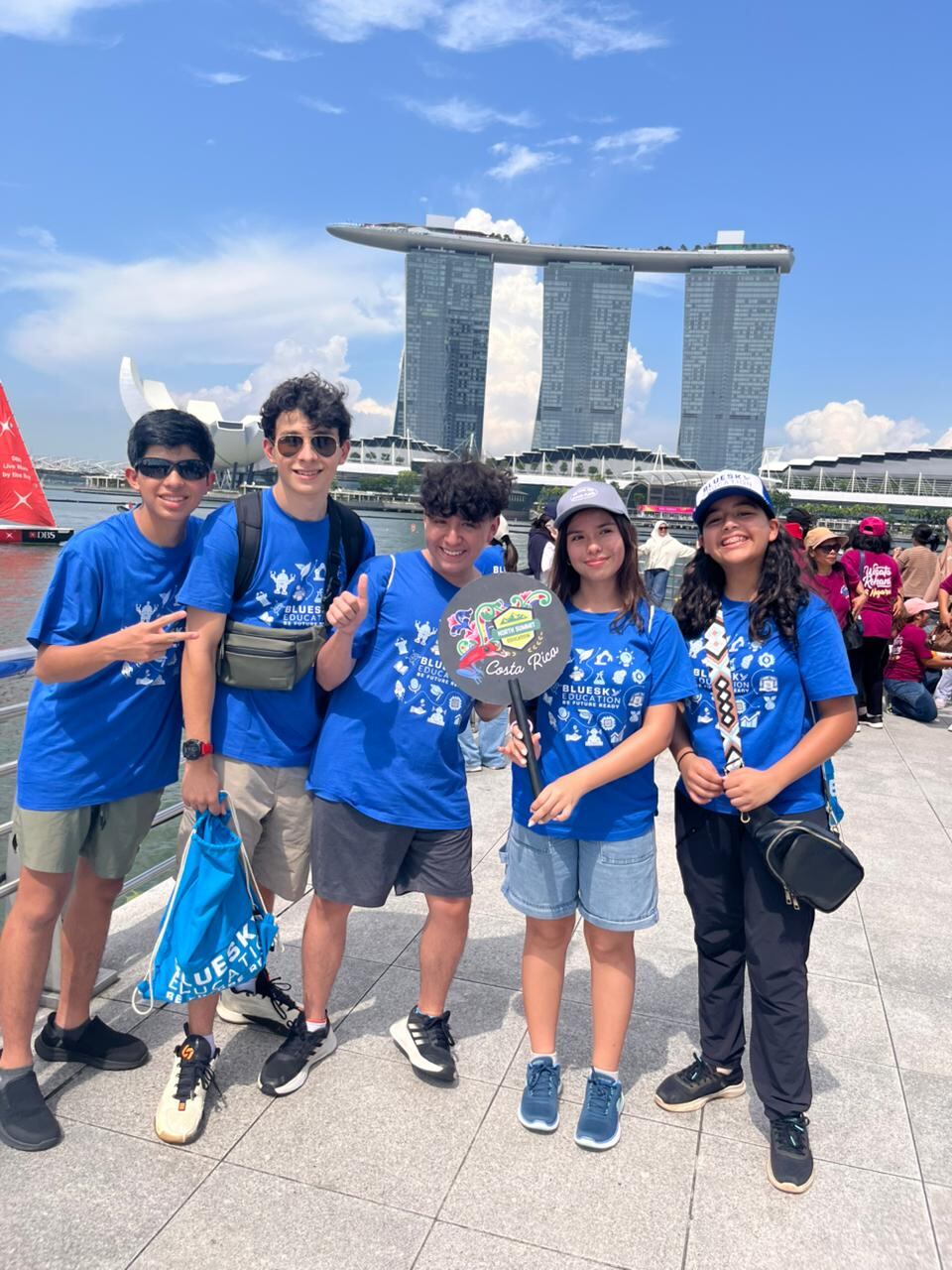 Ariel Guzmán Sanabria, Camille Chavarría Porras, Mariangel Marín Villalobos, Emanuel Serrano Aguilar y Ángel Gabriel Santamaría Salas son estudiantes de Saint Joseph High School y Centro Educativo CIT.