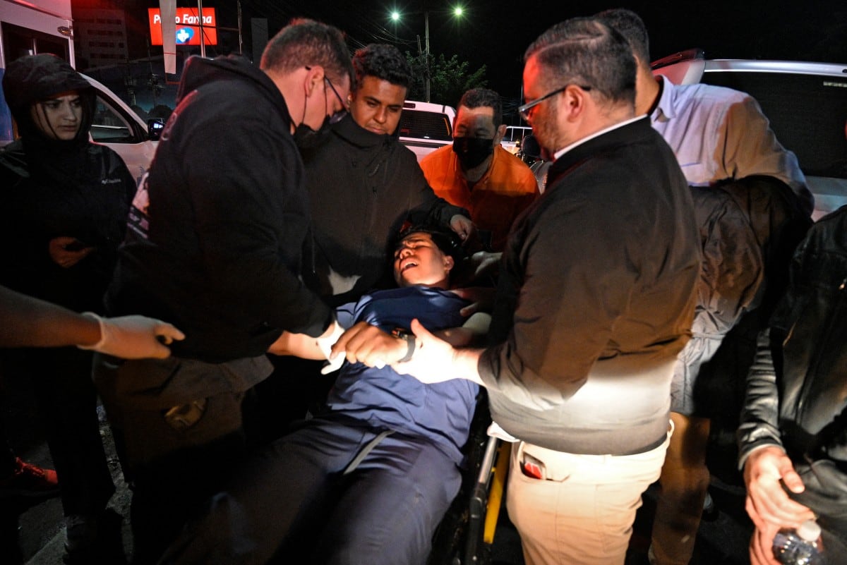 Herido en las manifestaciones en Honduras por falta de resultados electorales.