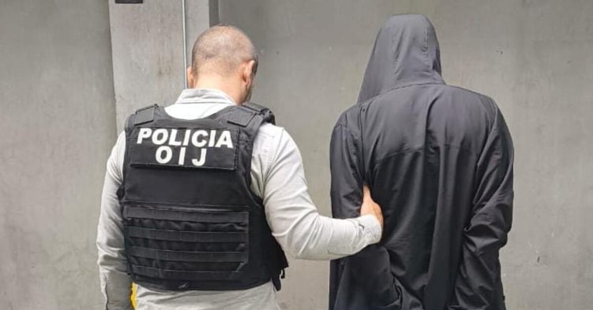 El hombre, de apellido Garita, fue detenido por los presuntos delitos de amenazas y daños.