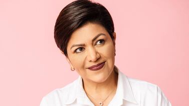 Tejiendo sueños: La historia de doña Jenny y La Oveja Lanera