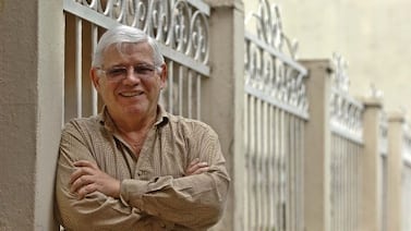 Juzgado reduce sanción a abogado que casó a dos mujeres en el 2015