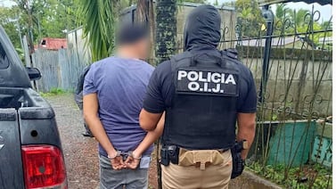 Juzgado dicta prisión preventiva a sospechoso de distribuir droga en Cieneguita; un hombre permanece en fuga