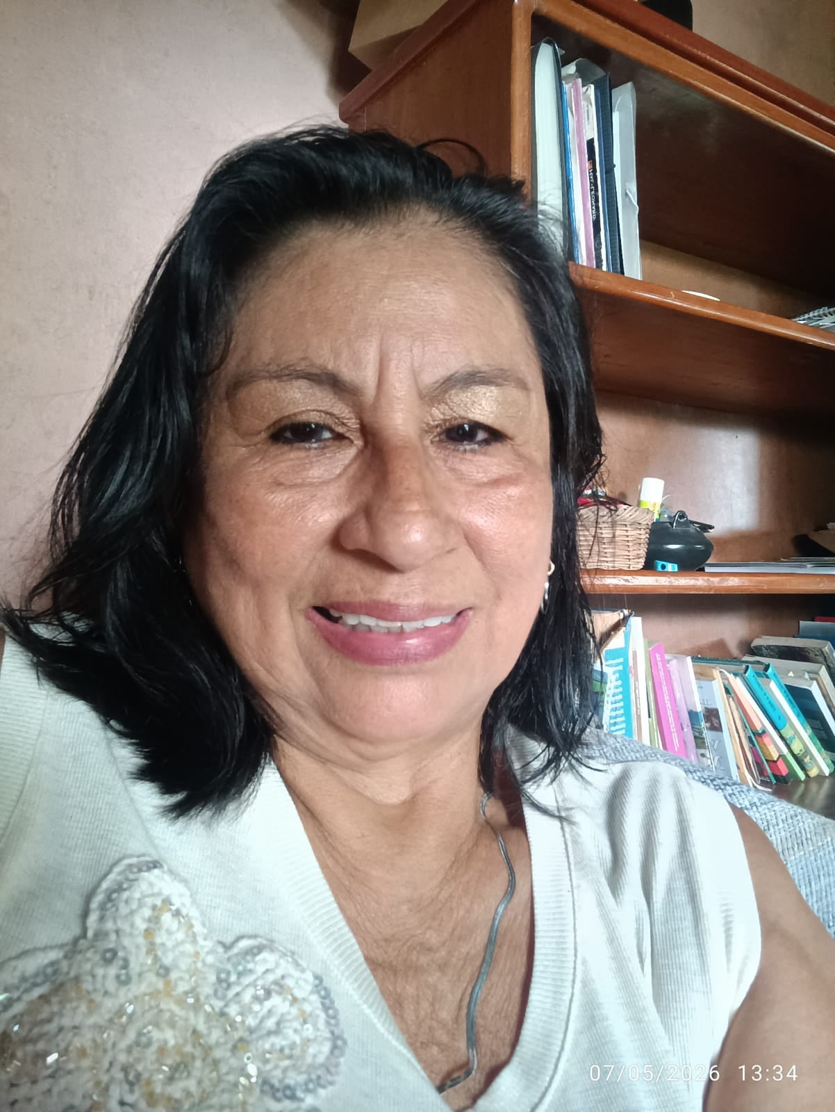 Elides Rivera es madre de tres hijos y abuela de dos nietos. Su familia sigue el legado de Filomena Navas.