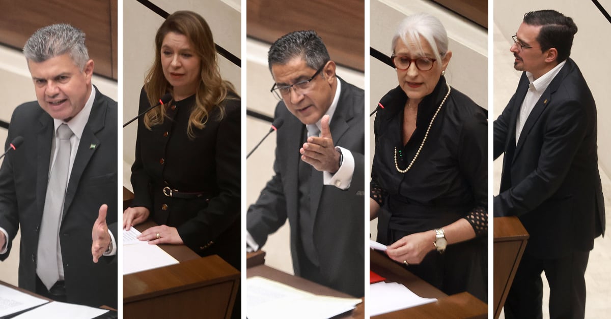 Jefes de fracción ofreciendo sus discursos.