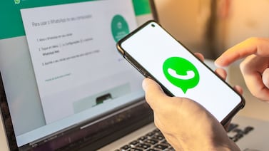 Descubra cómo activar el bloqueo por contraseña en WhatsApp Web y proteja sus chats de miradas curiosas