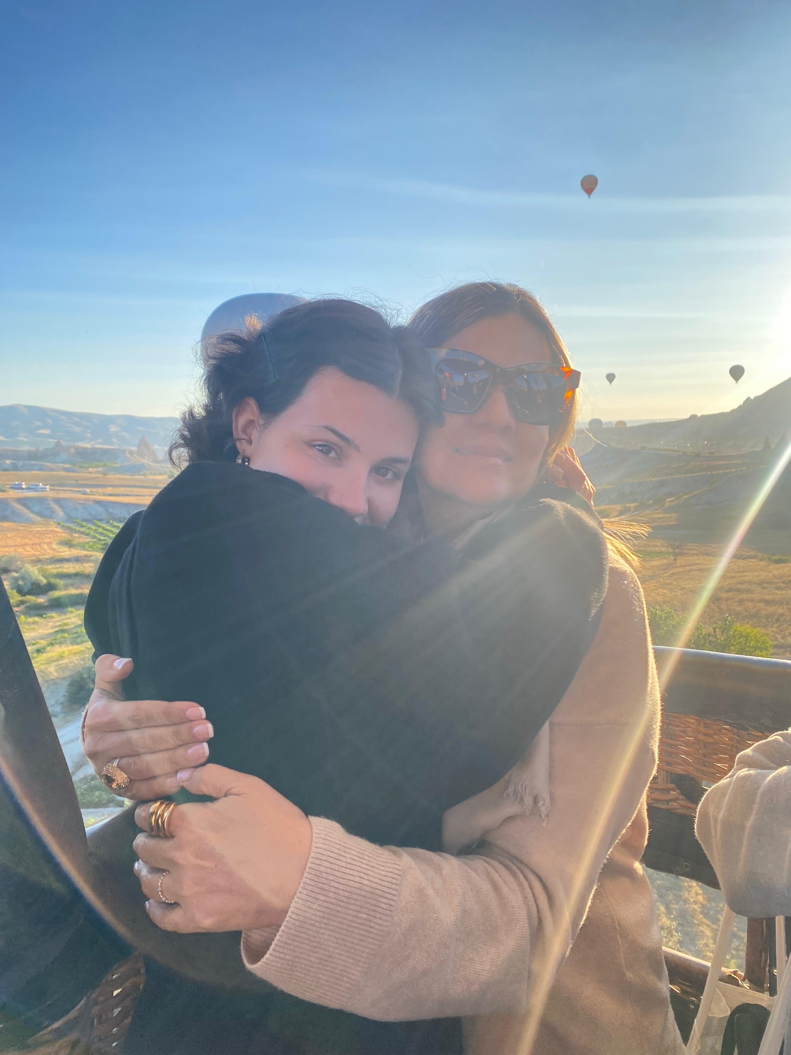 Lilliana Valverde y su hija Valeria