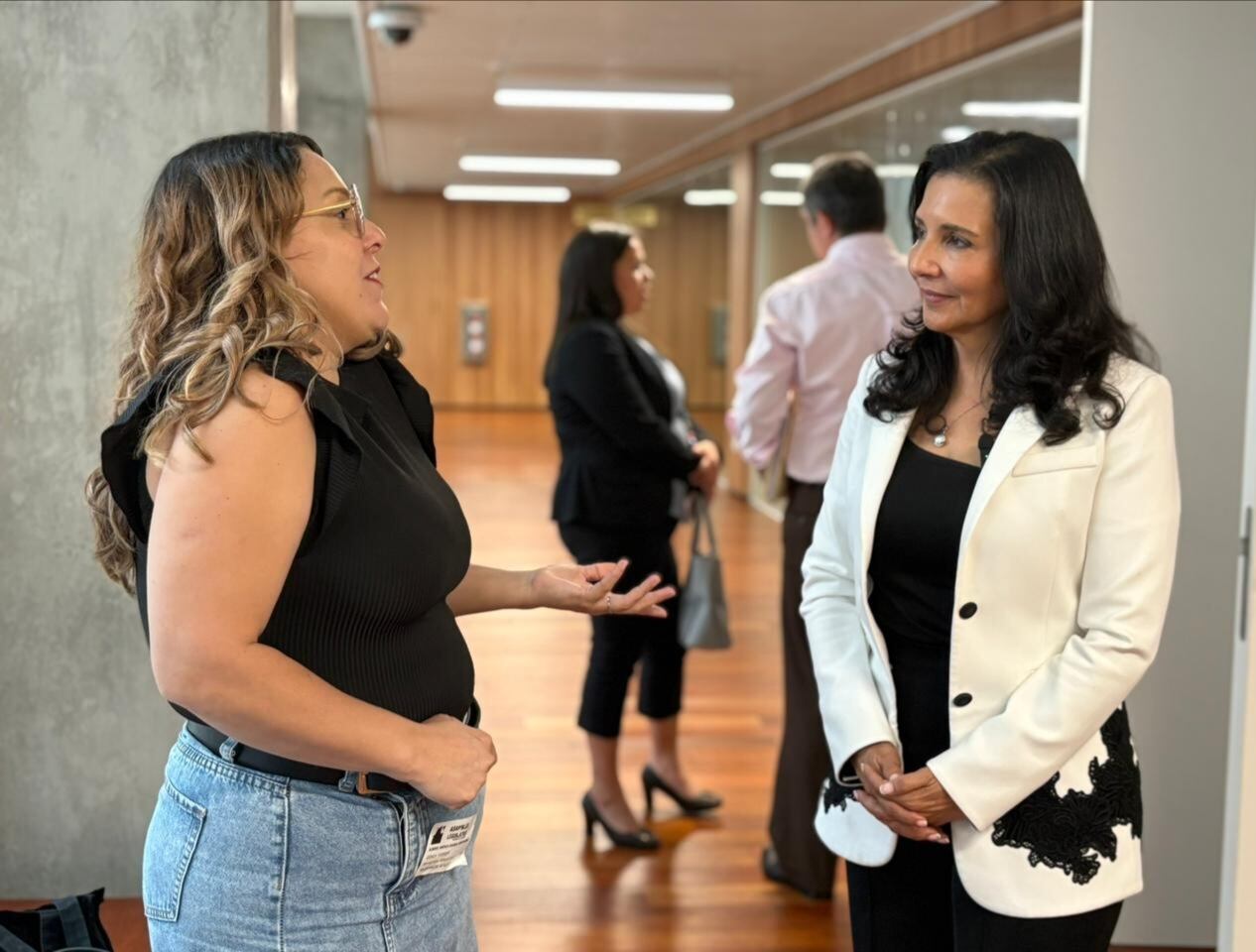 Ivonne Brenes y Paulina Ramírez