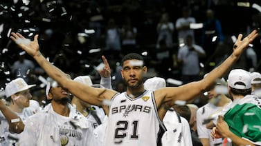 Tim Duncan anuncia su retiro tras 19 años con los Spurs