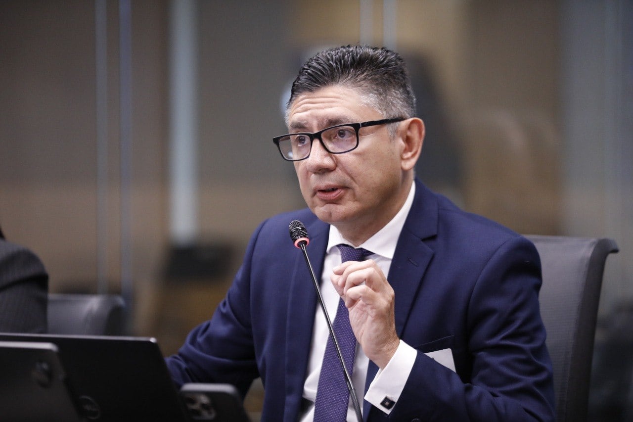 LUis Fernando Monge INS