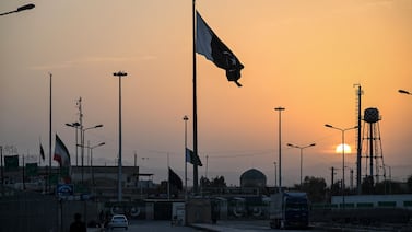 Estados Unidos ordena al personal no esencial abandonar consulados de Pakistán