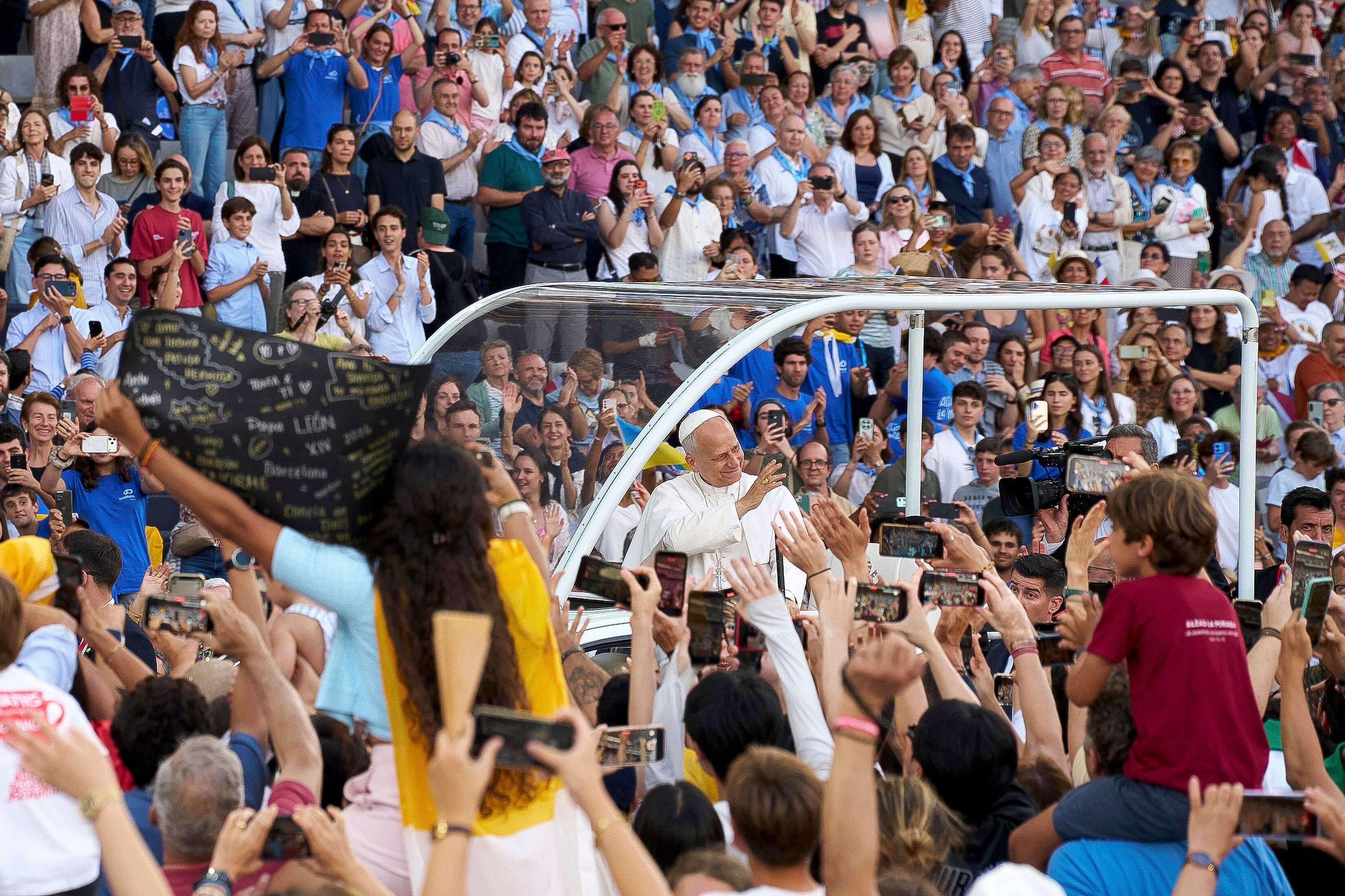 Papa León XIV durante varios eventos en el centro de Barcelona con motivo de su visita a España, el 9 de junio de 2026