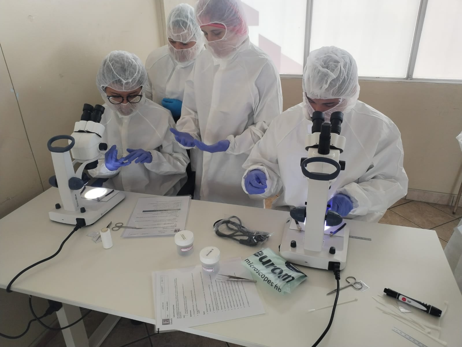 Jóvenes de Cartago sin empleo podrán acceder a becas completas para capacitarse y trabajar en la industria médica.