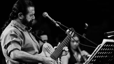 Murió Adrián Goizueta, incansable transformador de la música latinoamericana que adoptó a Costa Rica como su hogar