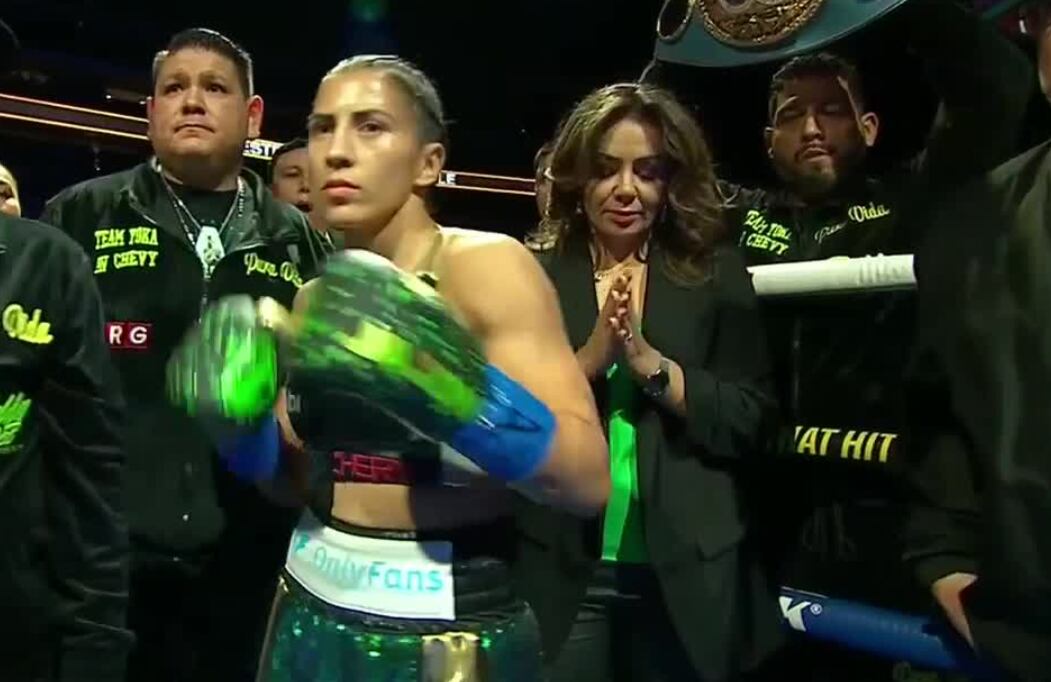 Yokasta Valle
Pelea Seniesa Estrada
29 de marzo del 2023
Tomada de redes sociales