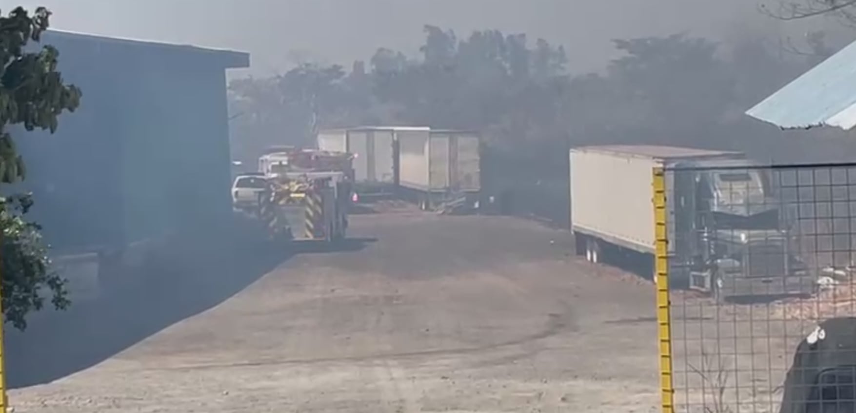 El incendio forestal alcanzó un almacén fiscal en Liberia.