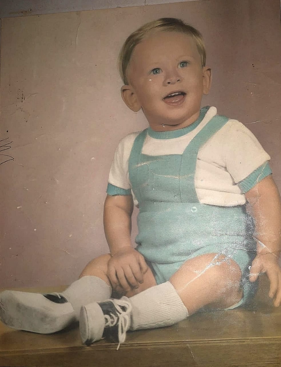 Mauricio Villalobos Cervantes, fundador de Chepe se Baña, al año de edad. Exclusivo LN