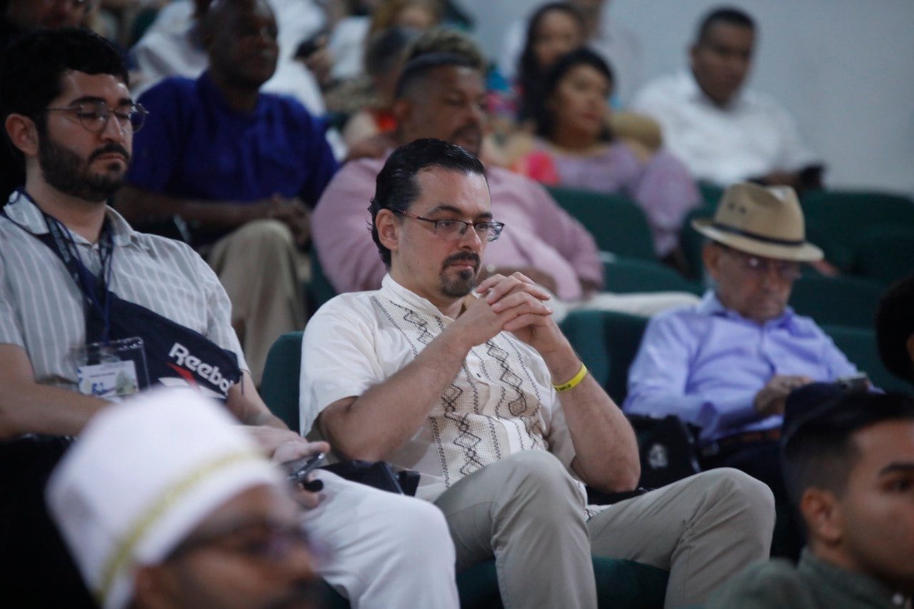 Sesión solemne de la Asamblea Legislativa en Limón