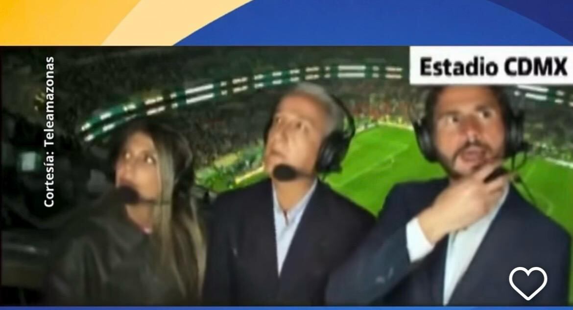 Los periodistas de Teleamazonas fueron agredidos en la transmisión del partido entre México y Ecuador por el Mundial.