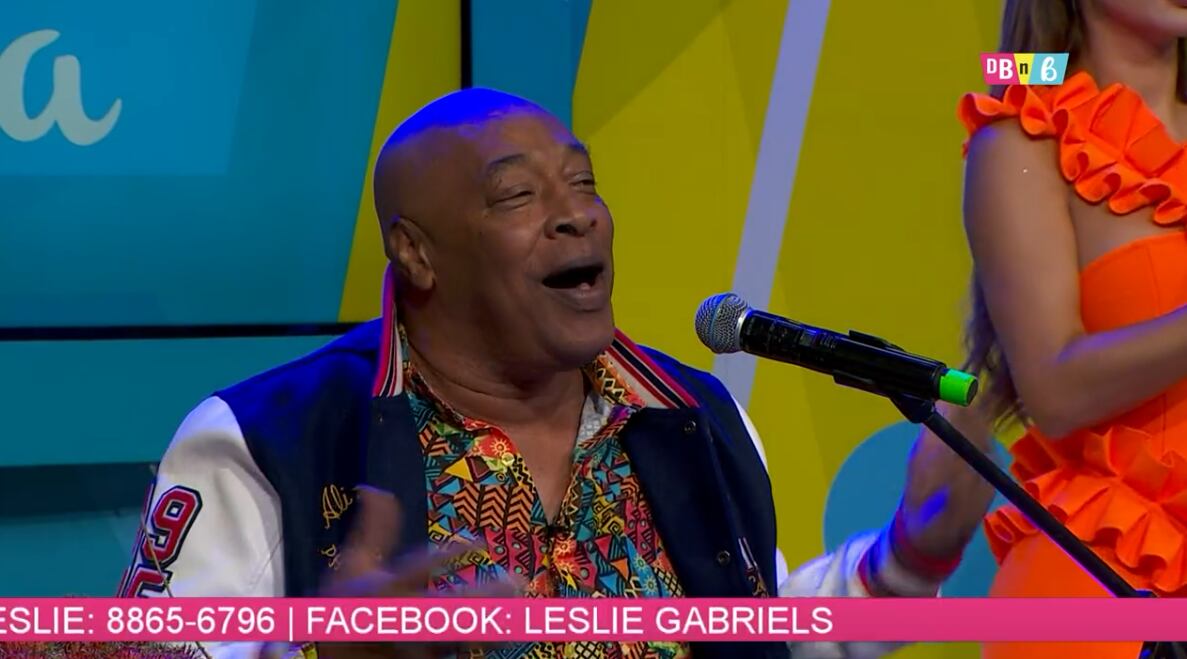 El cantante costarricense Leslie Gabriels estuvo de invitado en 'De boca en boca'.