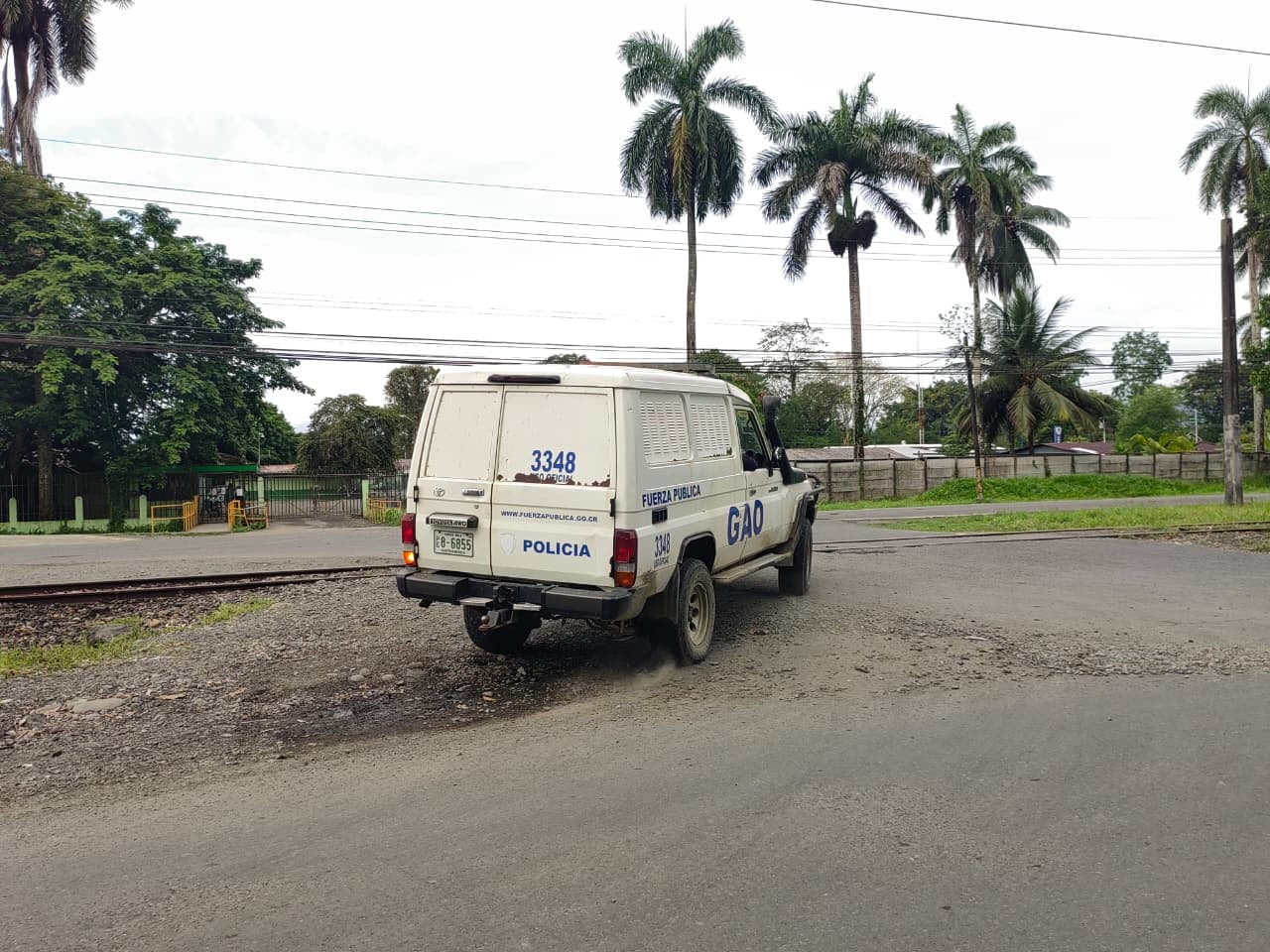 Así lucen las calles en Batán este 14 de mayo luego del atentado contra policías donde murió el oficial Gerson Rosales, de 28 años.