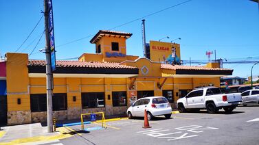 Rosti busca personal en varias zonas del país