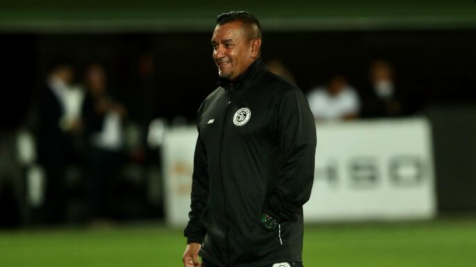 El técnico del Sporting, José Giacone destacó el trabajo colectivo de sus jugadores. José Cordero.