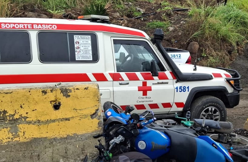 Una mujer murió tras ser impactada por vagoneta.