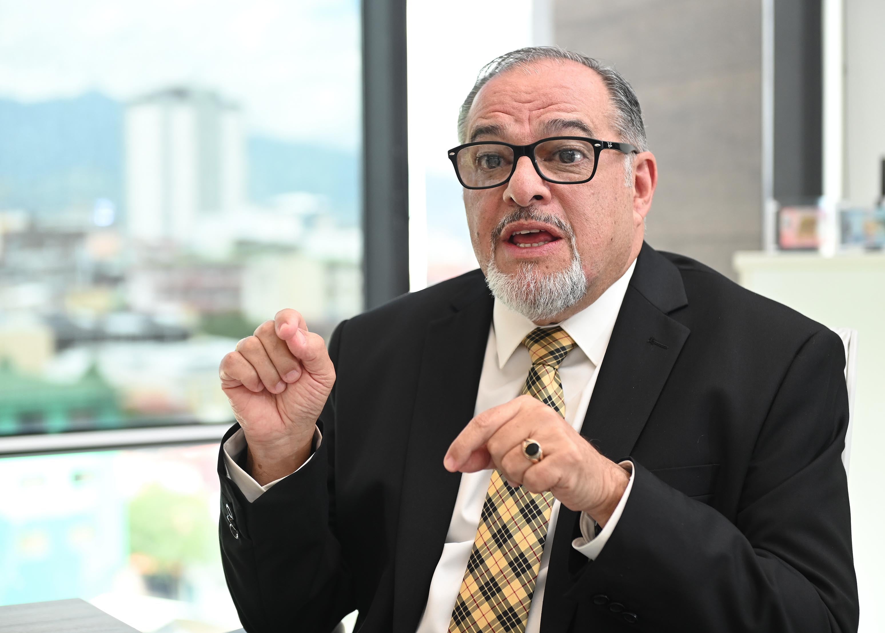 02 de junio del 2025. Superintendencia de Pensiones. San José. 10:00 hrs. Entrevista al superintendente de pensiones Hermes Alvarado para la sección de economía de La Nación. En la foto: Hermes Alvarado habló sobre la situación actual de los regímenes de pensiones y su impacto a futuro sobre la poblacieon. También explicó cual será su posición desde la superintendencia. Foto: Albert Marín .