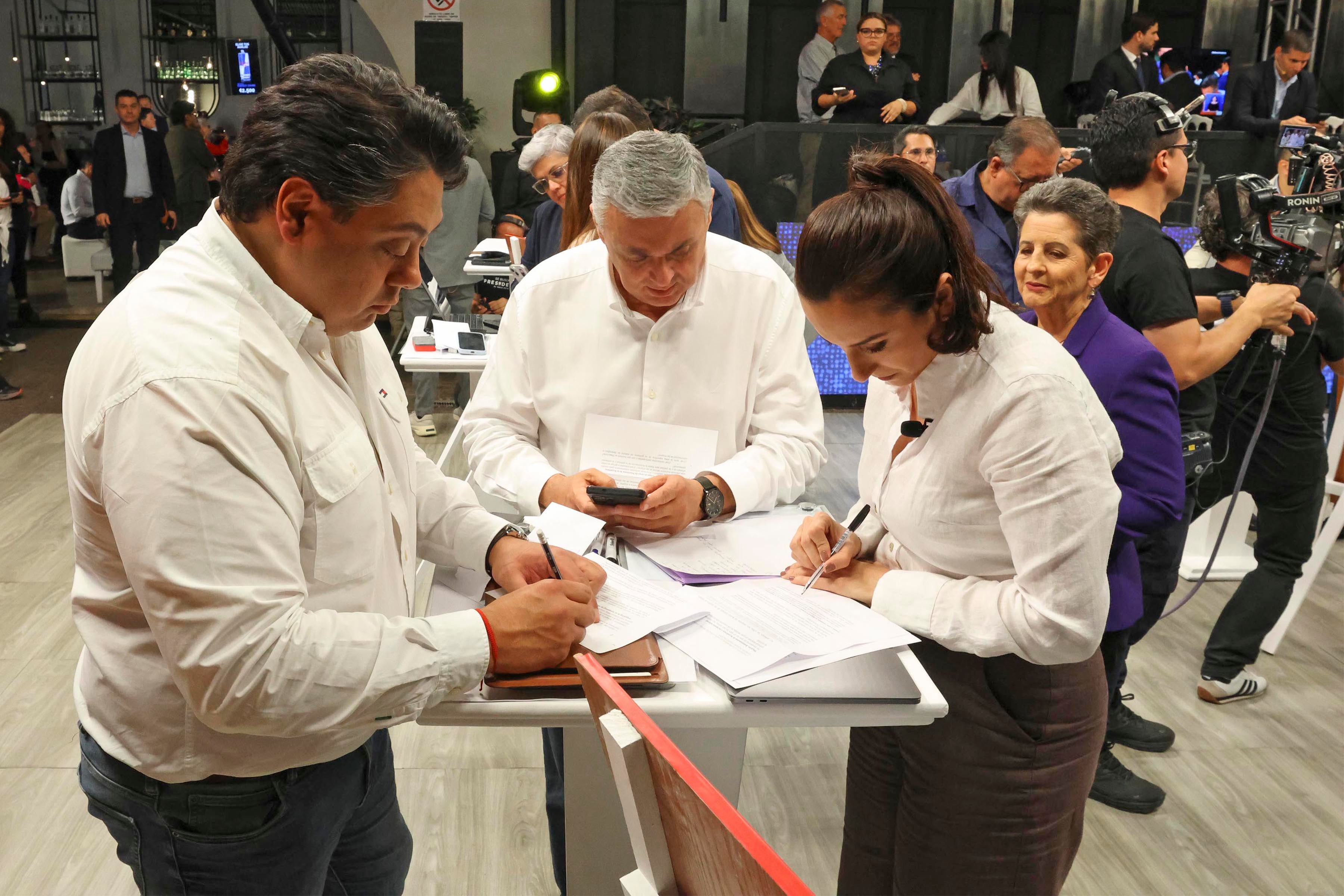 Debate Se Busca Presidente