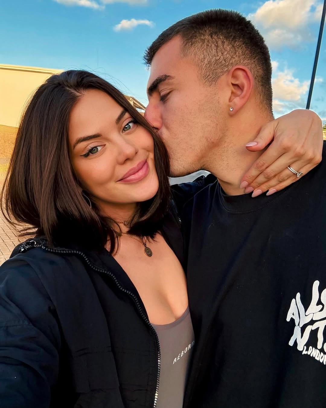 Laura ortega hizo maletas y se fue con su esposo, el jugador Fernán Faerron a Ucrania. Instagram Laura Ortega.