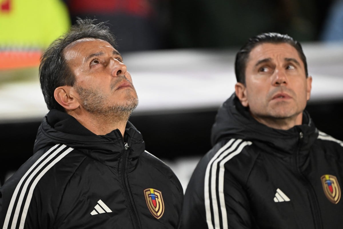 Fernando Batista afrontó la eliminatoria 2026 de la Conmebol a cargo de Venezuela, al final la Vinotinto llegó viva hasta la última fecha pero quedó eliminada.