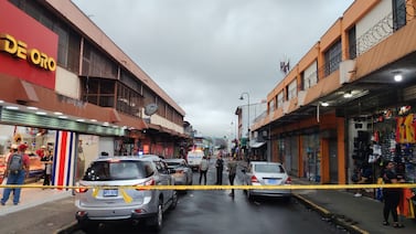Hombre muere en el centro de San José víctima de ataque con ‘candado chino’