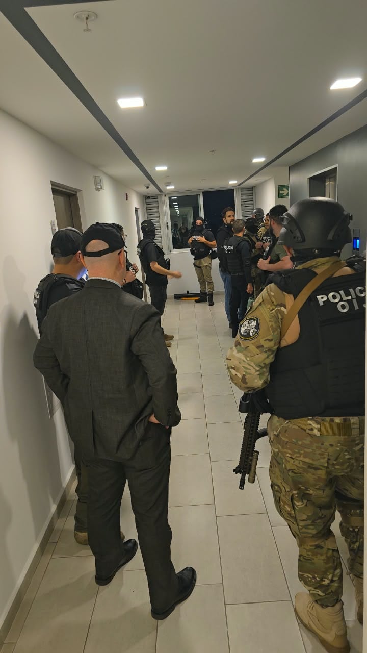 Imágenes de los allanamientos por el Caso Éxodo.
