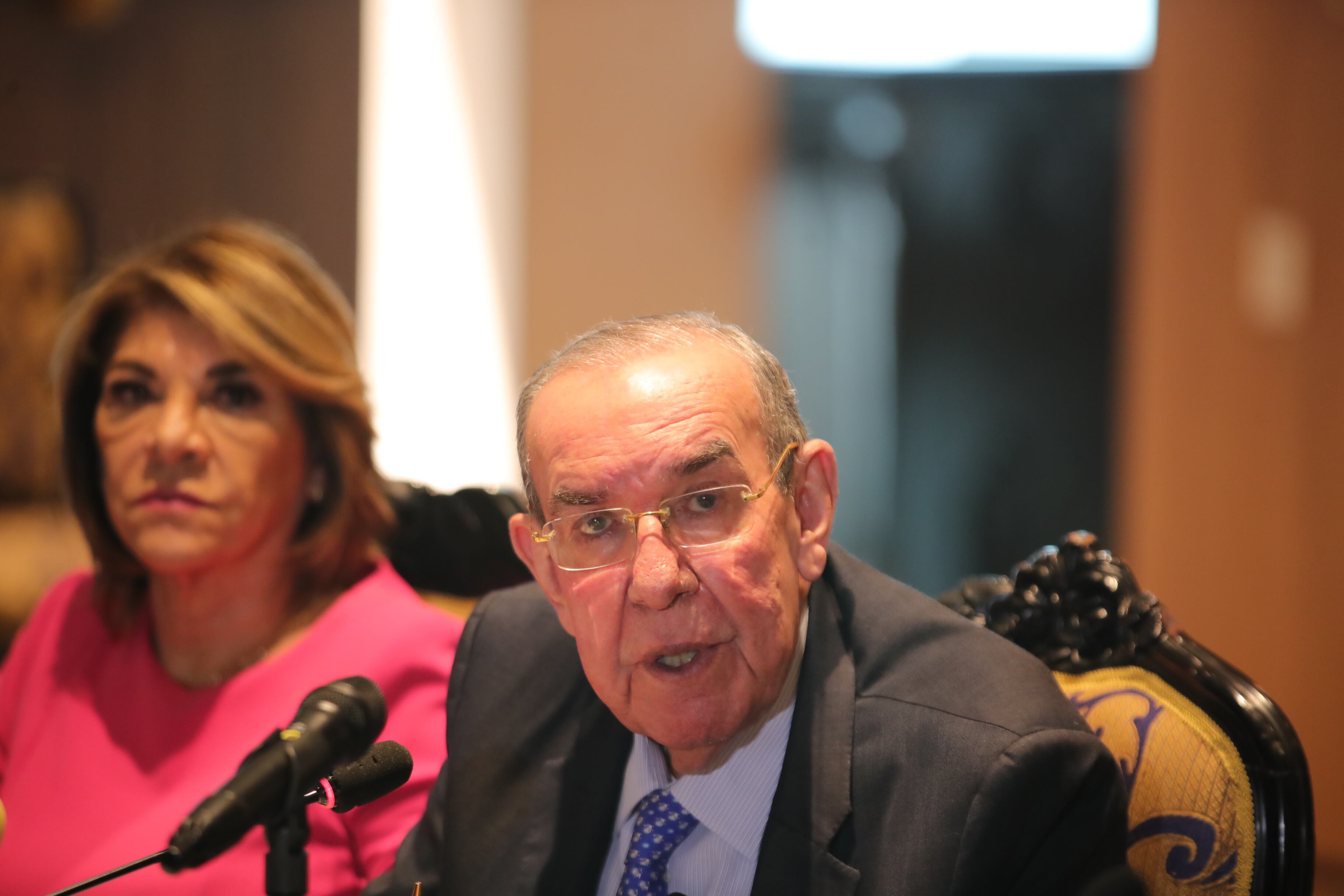 Reunión de tres poderes de la República