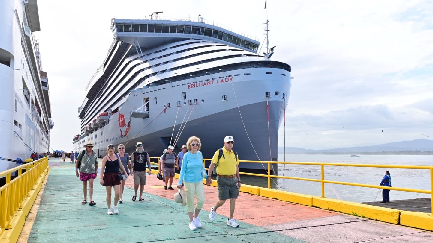 El arribo inaugural del Brilliant Lady en Limón se sumó a la temporada 2025–2026, que ya supera los 117.000 cruceristas en Costa Rica.