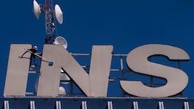 La Nacion logo