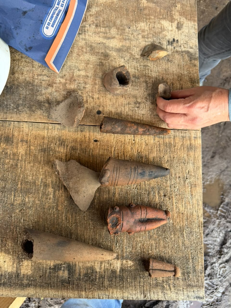Materiales de posible interés arqueológico aparecieron durante las obras de reconstrucción del Liceo Rural Buena Vista, en Pérez Zeledón.