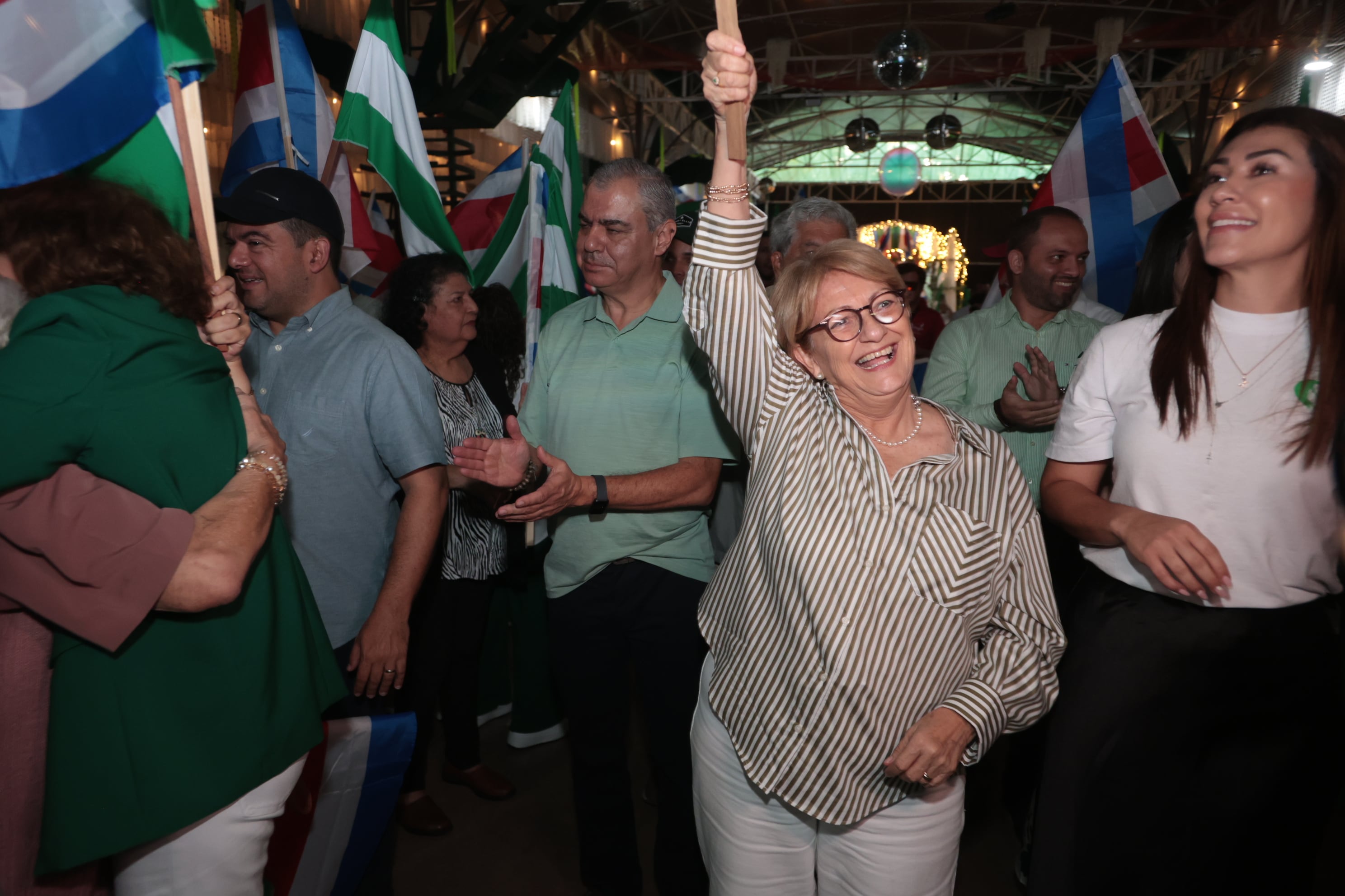 17/01/2026/ Encuentro de Álvaro Ramos con militancia de PLN de San Ramón durante campaña presidencial / elecciones 2026 / Foto John Durán