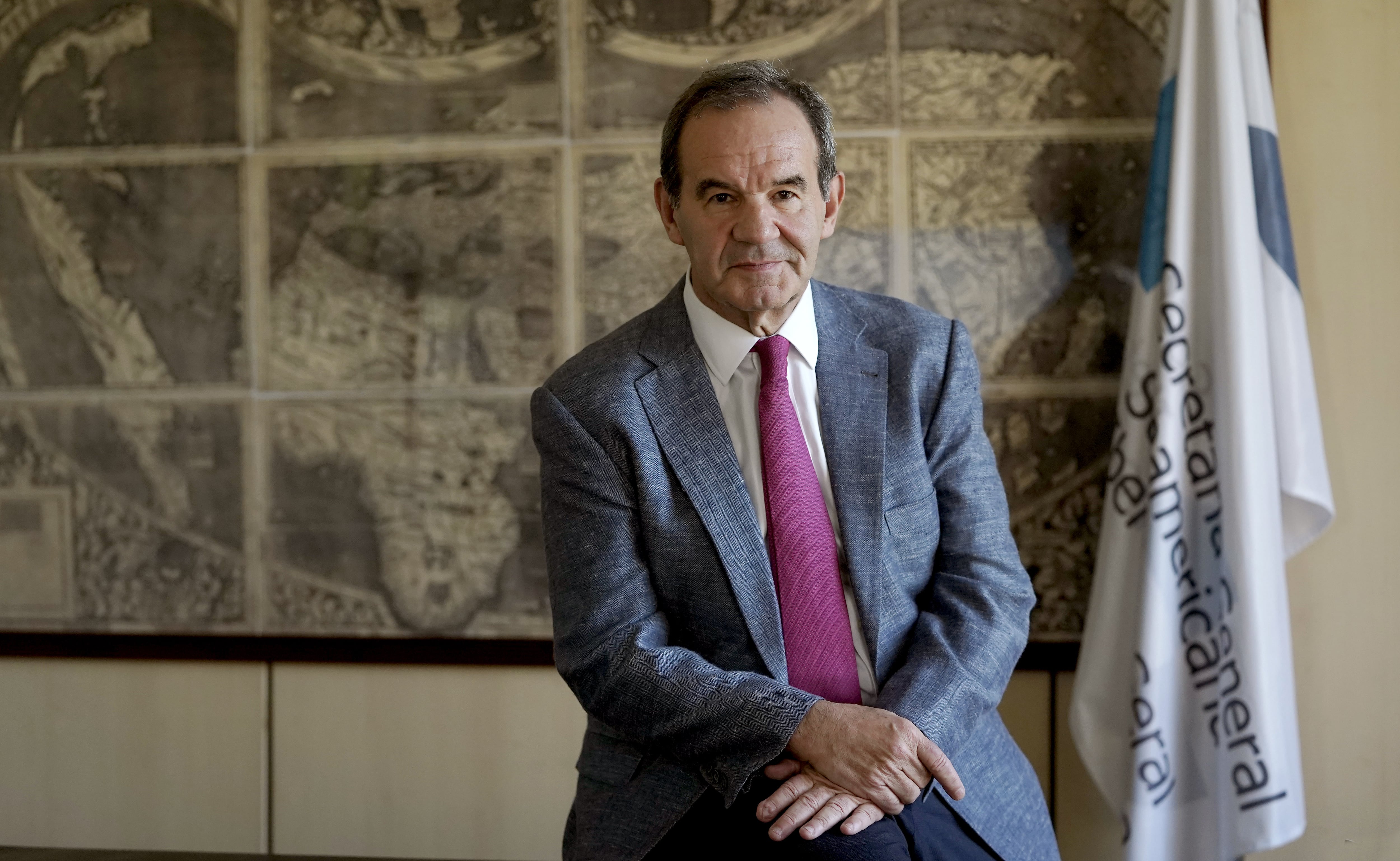 El chileno Andrés Allamand es el actual secretario general iberoamericano desde el 8 de febrero de 2022, cargo para el cual fue elegido por consenso en noviembre de 2021 en sustitución de la costarricense Rebeca Grynspan.