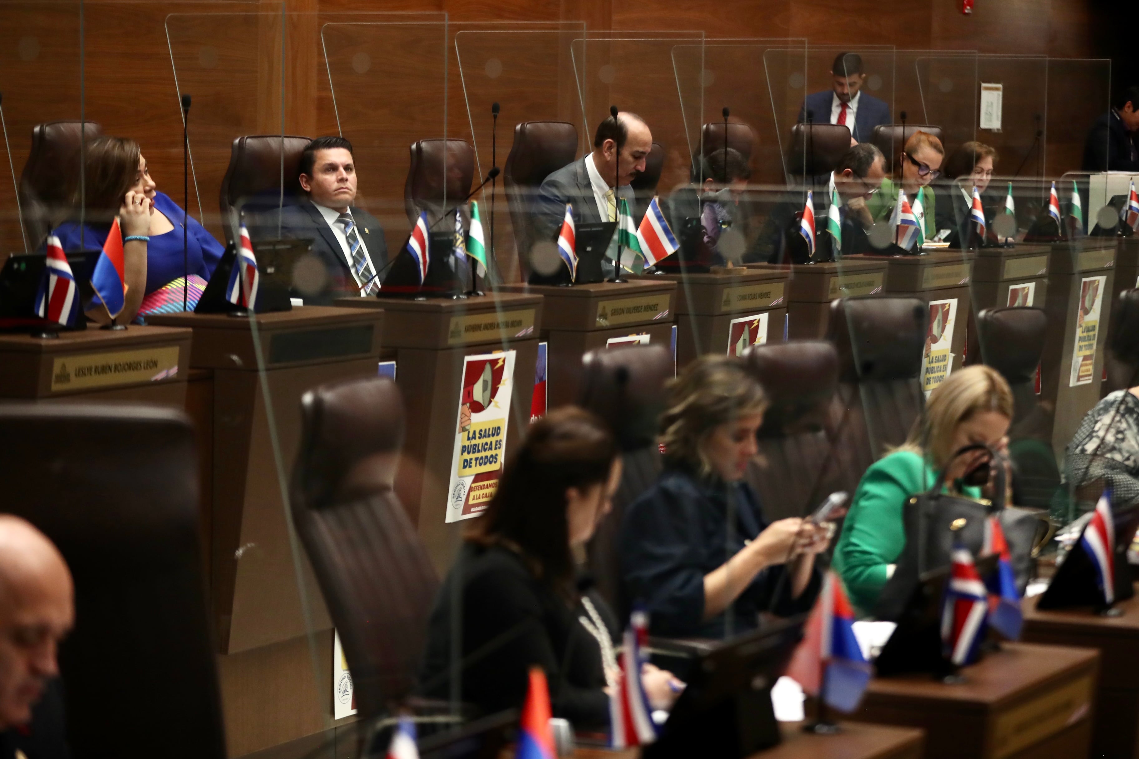 26/09/2023, San José, Asamblea Legislativa, interpelación de la ministra de educación Ana Katharina Müller.