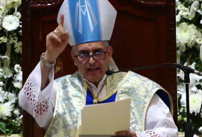 obispo Manuel Eugenio Salazar Mora