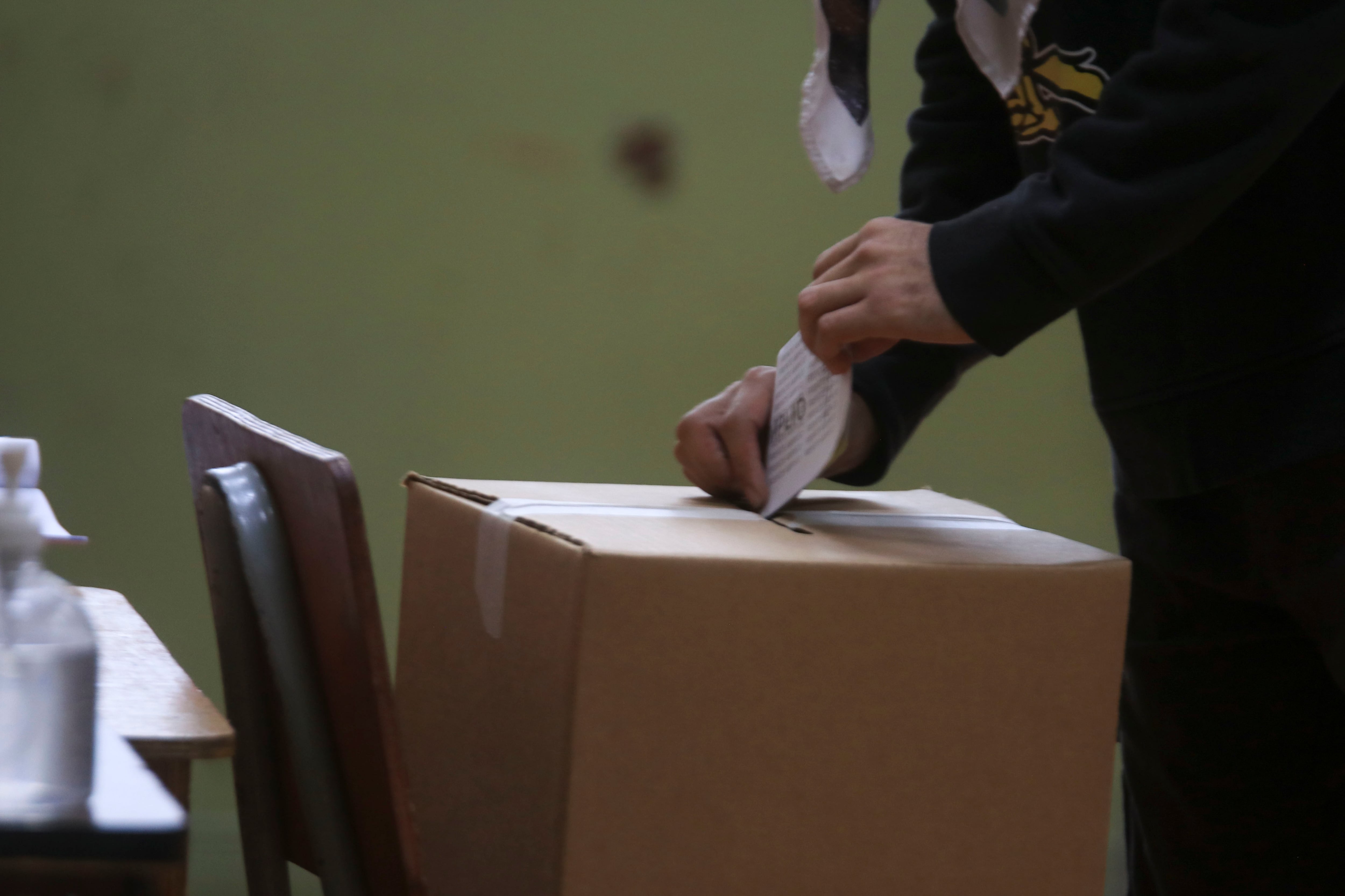 convención interna del partido Frente Amplio