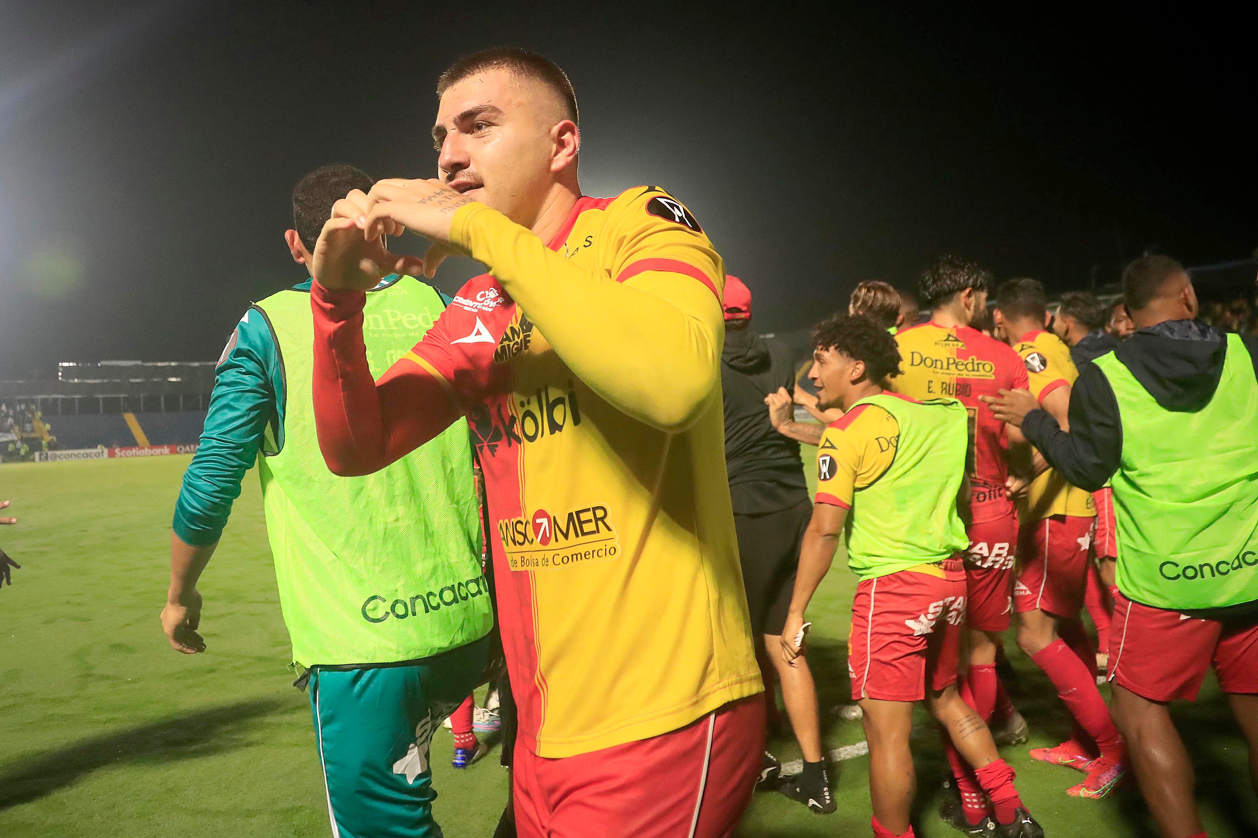 04/10/2023 Estadio Fello Meza, Cartago. El Club Sport Herediano recibió a Comunicaciones, de Guatemala, en partido de vuelta de los cuartos de final de la Copa Centroamericana de CONCACAF.