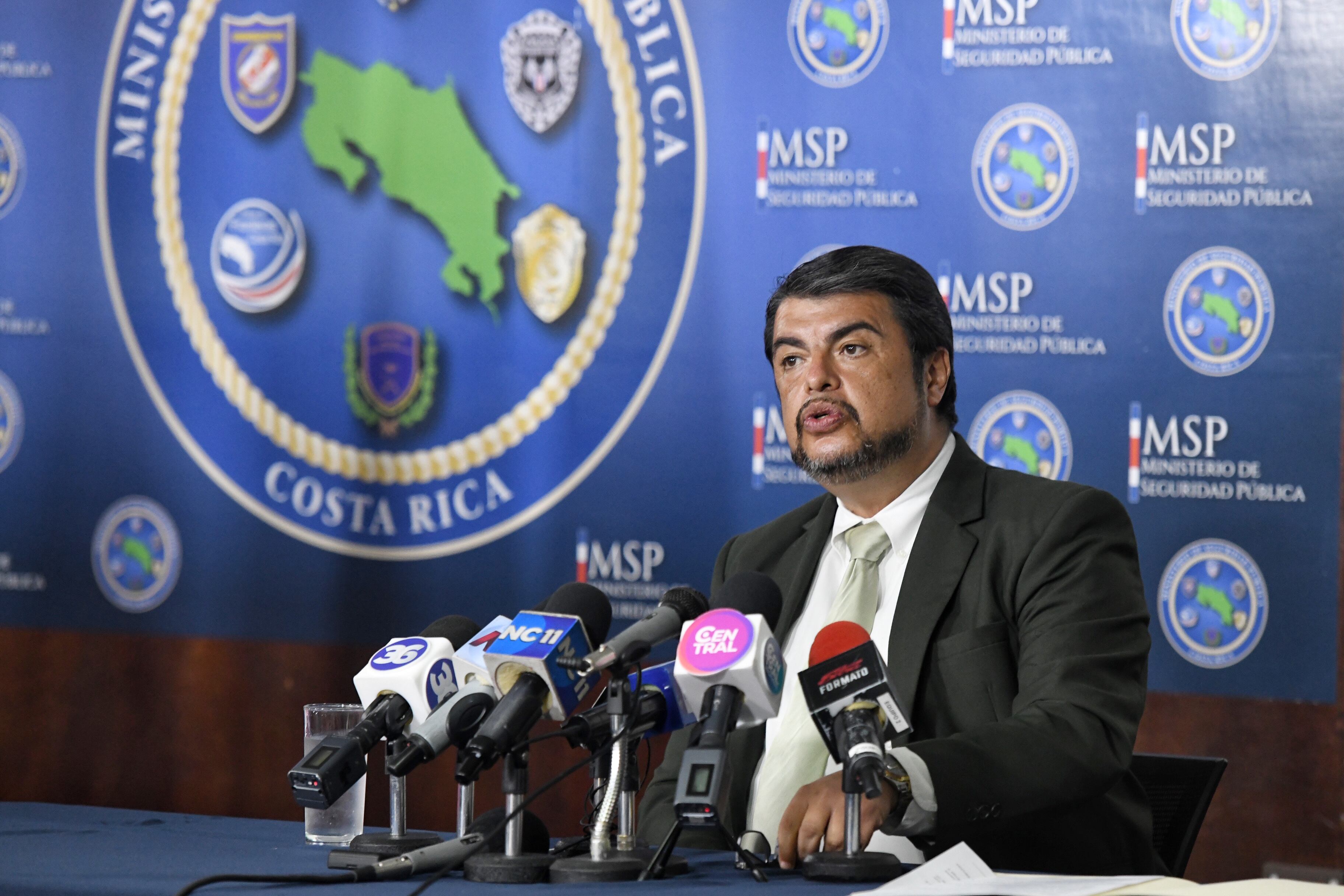 09/10/2023/ conferencia de prensa por parte del ministro de Seguridad Pública Mario Zamora Cordero quien informa al país sobre casos de narcotráfico e incautación de armas, así como la situación de narcotráfico en Costa Rica / Foto John Durán