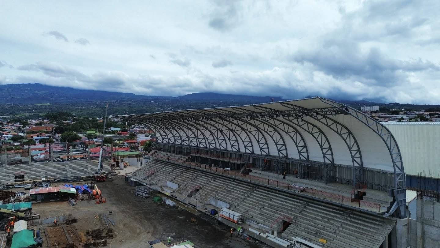 Estadio Eladio Rosabal Cordero
Avances en la obra
25 de setiembre del 2025
Cortesía: Herediano