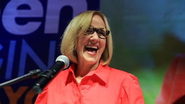 Miami elige a Eileen Higgins, primera mujer y demócrata en 30 años, derrotando al candidato de Trump