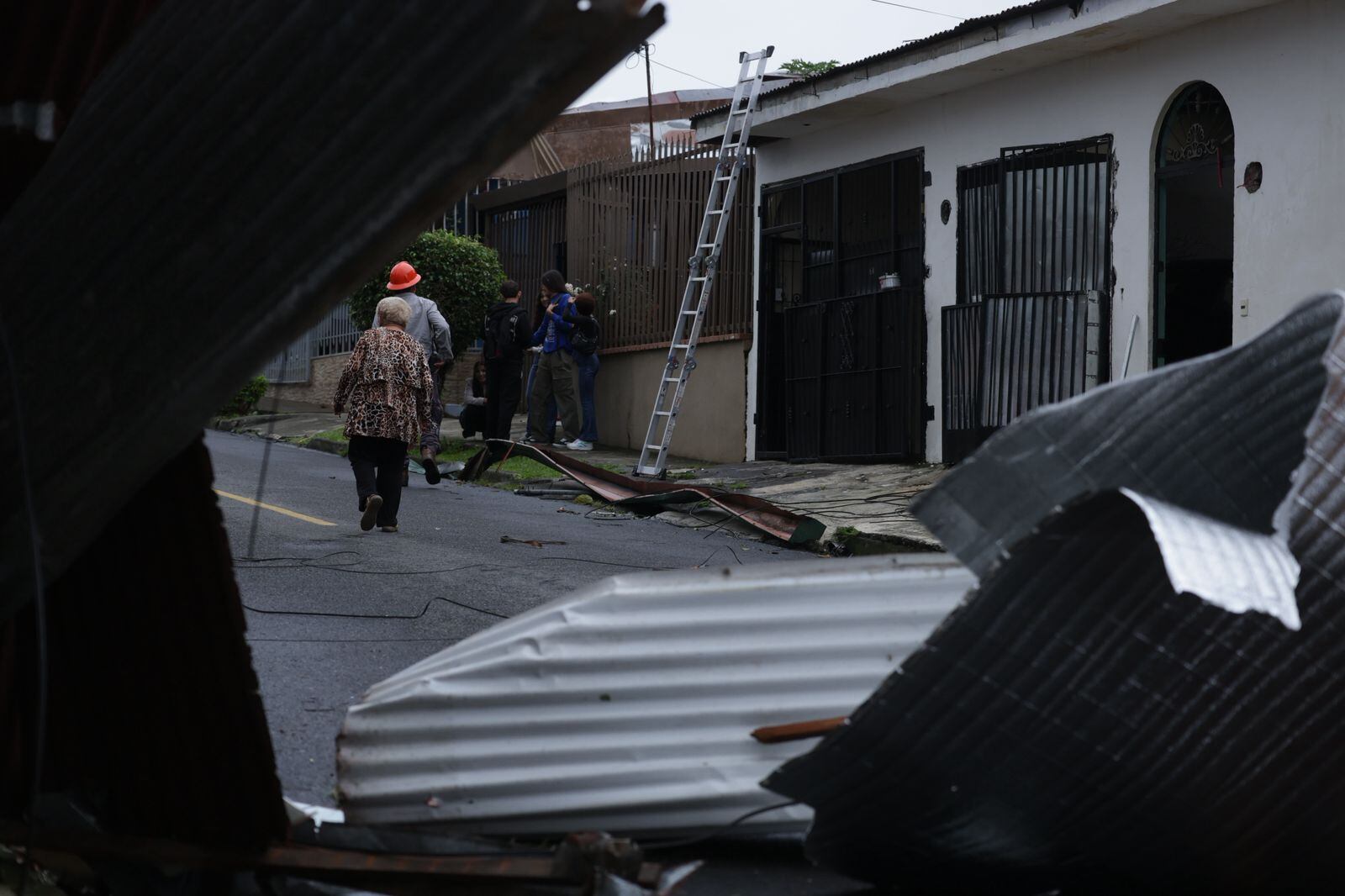 Destrozos en Heredia por Torbellino. El barrio San Jorge fue uno de los más afectados.